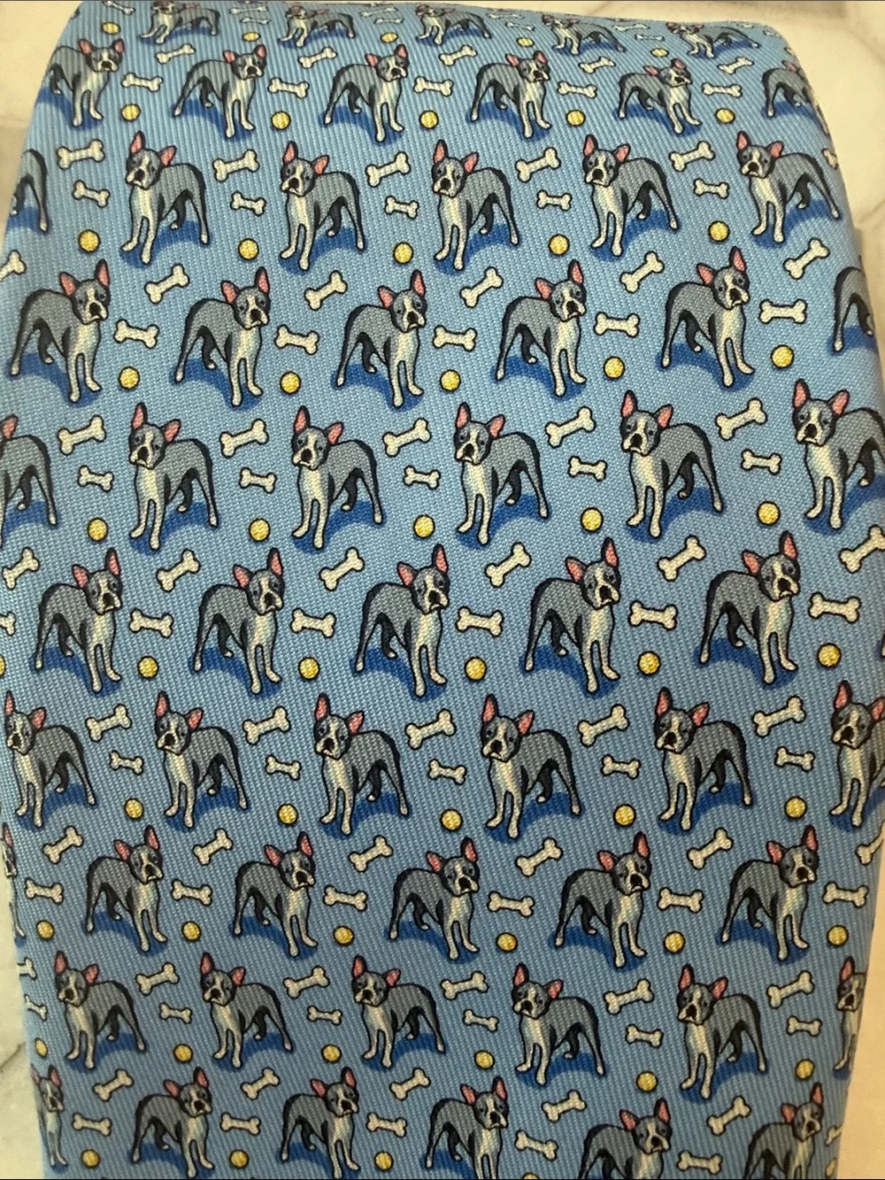 Vineyard Vines Light Blue Dog & Bone Pattern Men's Tie